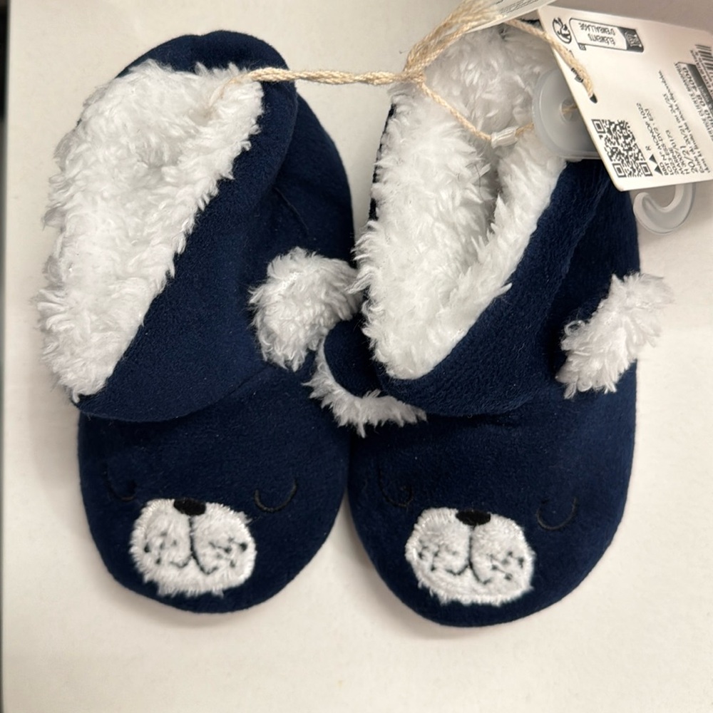NWT Toddler sleepers / shoes